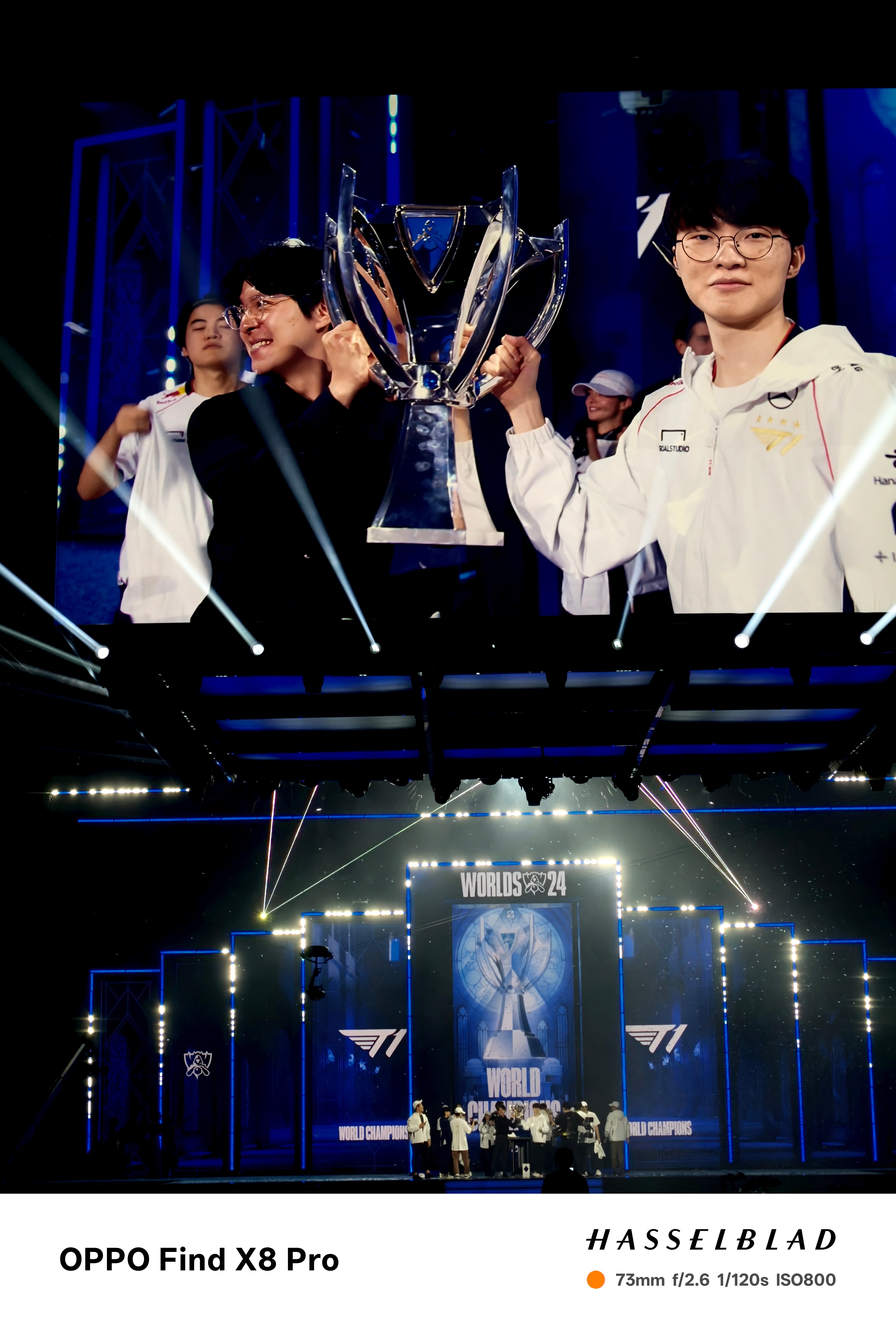 乐鱼网站Faker意外战胜TES，出色发挥引爆全场！引发球迷热议(faker哭了全场喊faker回头)